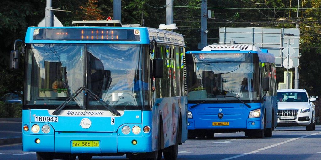 Движение автобусов под 1-м Алтуфьевским путепроводом отменят на время строительных работ